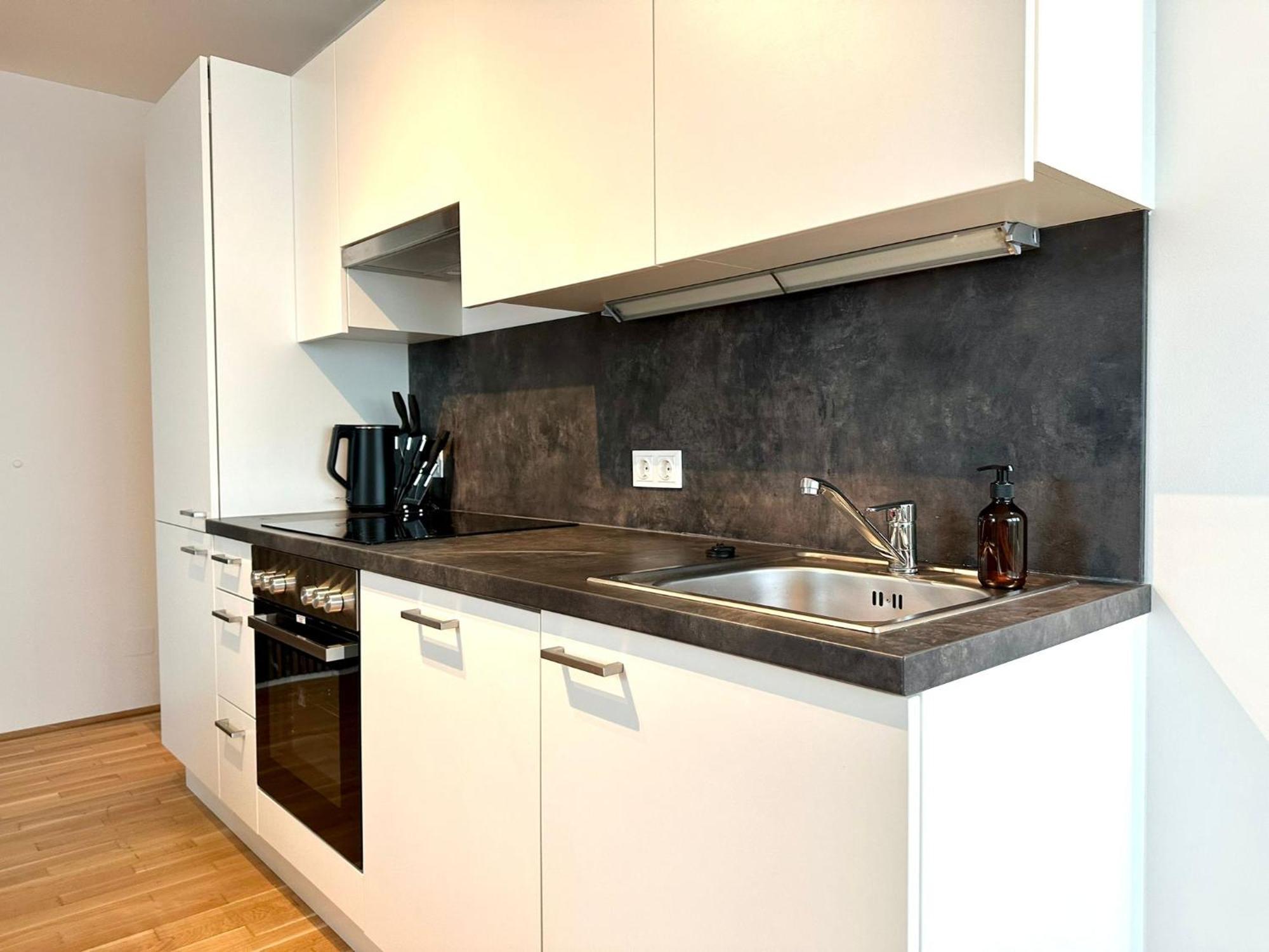 Stylish - 3 Min To U1 Kagraner Platz Wien